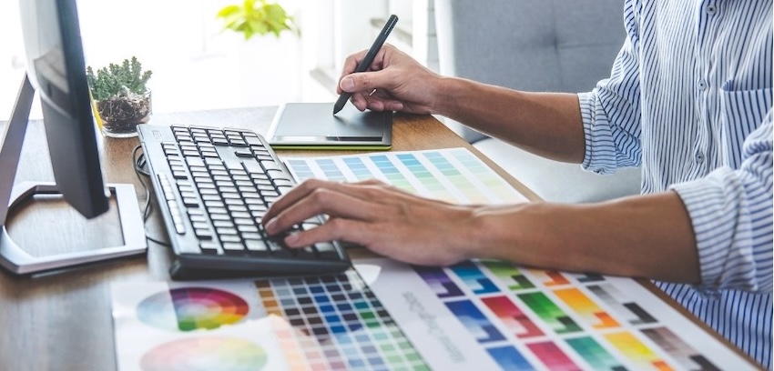 make your solo business look professional with a brand kit